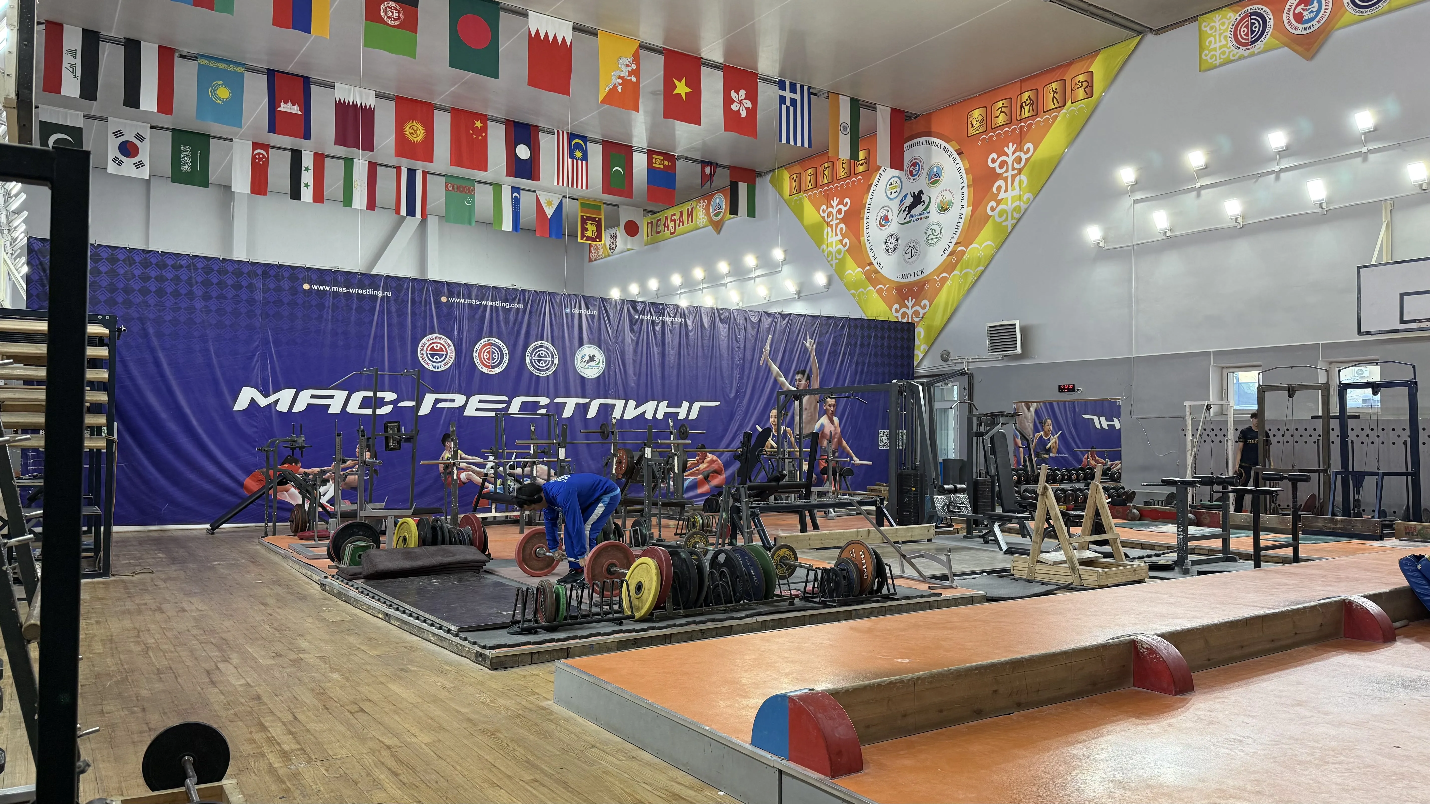 Зал для занятий манеж